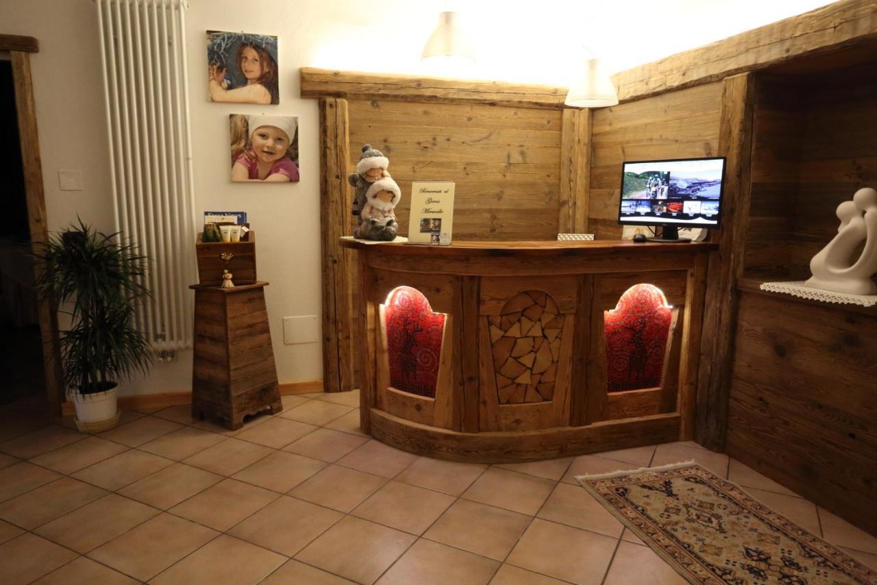 Garni Miravalle Moena Buitenkant foto